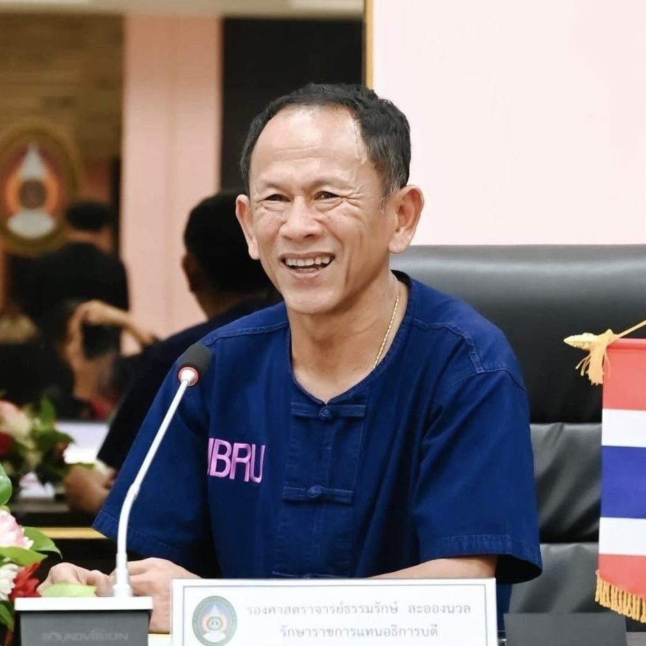 อธิการบดี